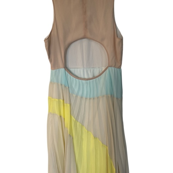 ASOS Cut Out Back Colourblock Pleated - Picture 2 of 4